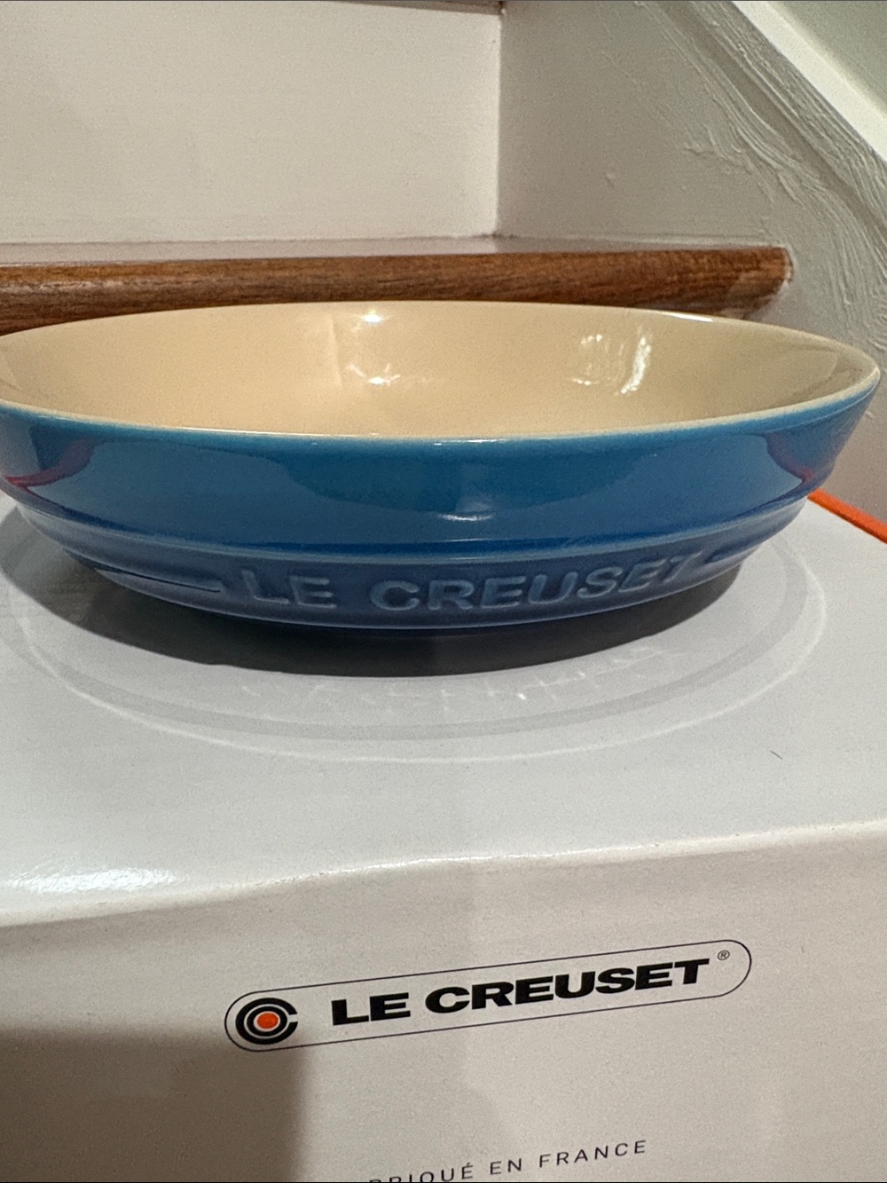 Le Creuset 20 cm Deep Round Dish with Cream Interior in Azure Blue